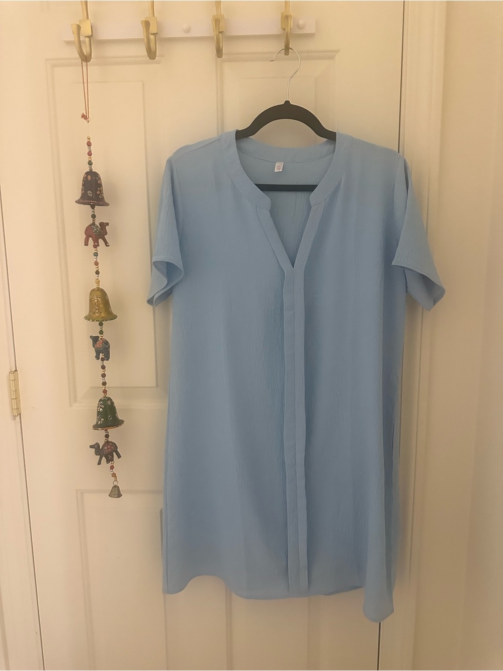 Women's Light Blue Short Sleeve V-Neck Tunic - Casual Tunic Top Cover Up